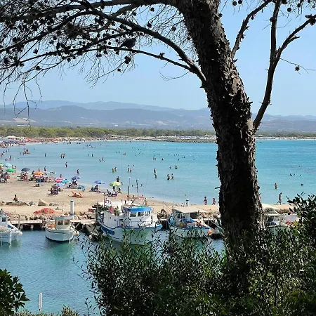 Villa Fronte Mare, A 5-minute Walk From The Sea *