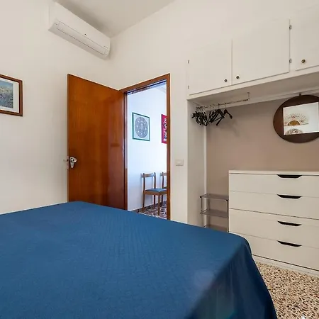 Fronte Mare, A 5-minute Walk From The Sea Βίλα Porto Pino